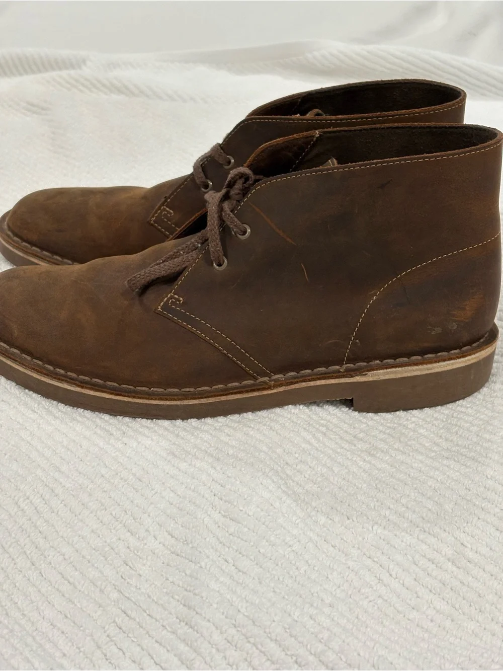Clark’s Men's bushacre 2 chukka boots beeswax brown distressed leather 9 new